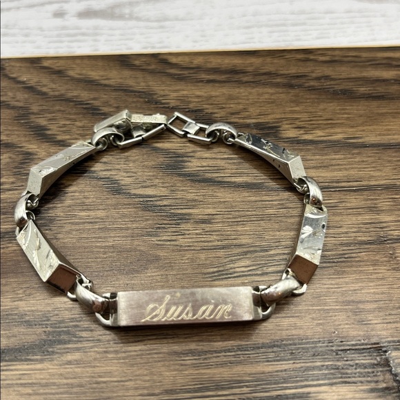 SUSAN Engraved ID bracelet Sterling Silver Bracelet Lamode Silver Vintage - Picture 1 of 12